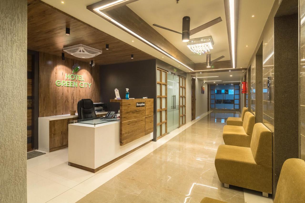 Hotel Green City Gandhinagar Eksteriør billede