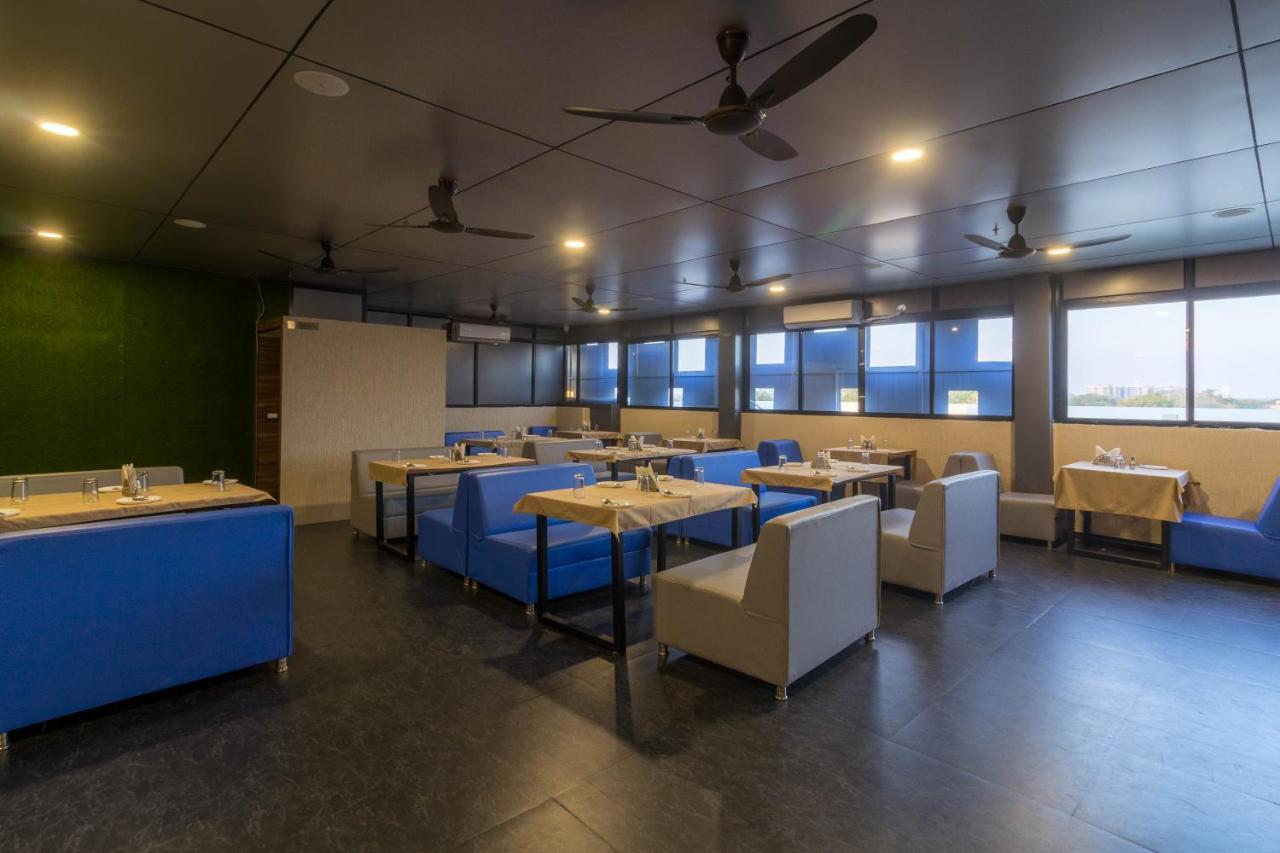Hotel Green City Gandhinagar Eksteriør billede